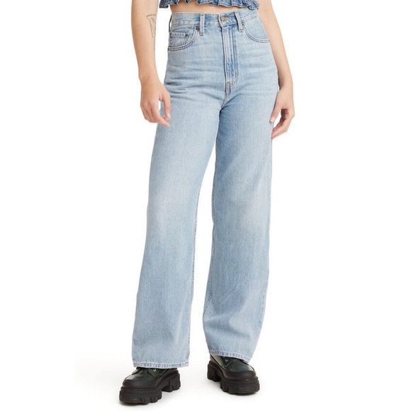 Levi's High Rise Loose Jean - Picture 1 of 14